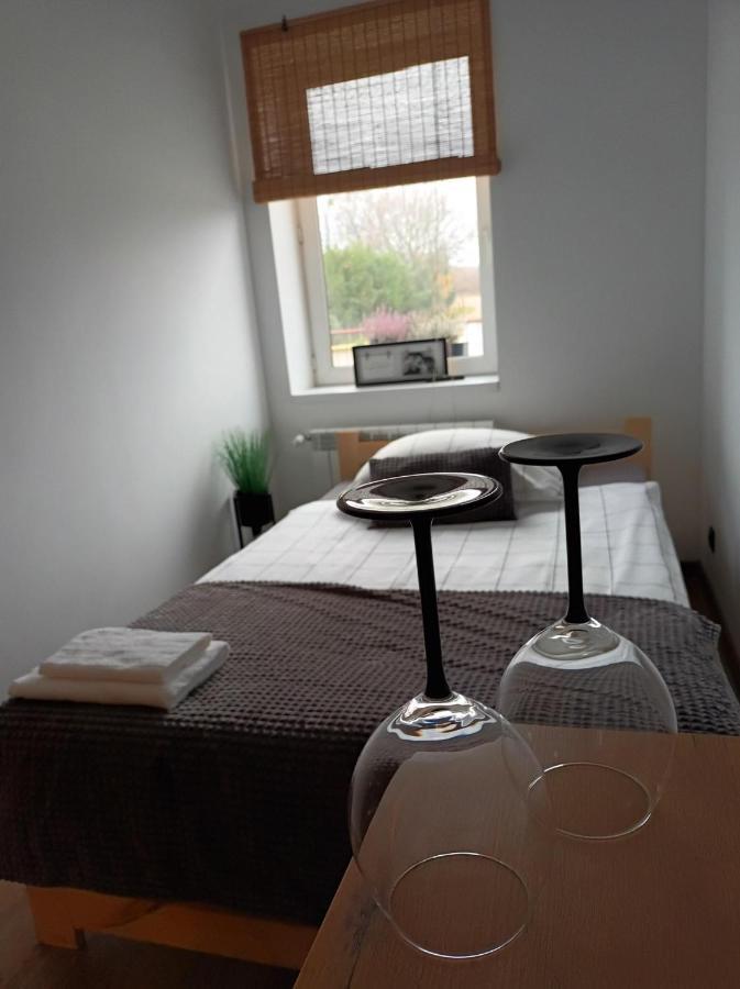 Apartament Numer 1, Dwie Sypialnie Dwa Lozka ออร์ชิซ ภายนอก รูปภาพ