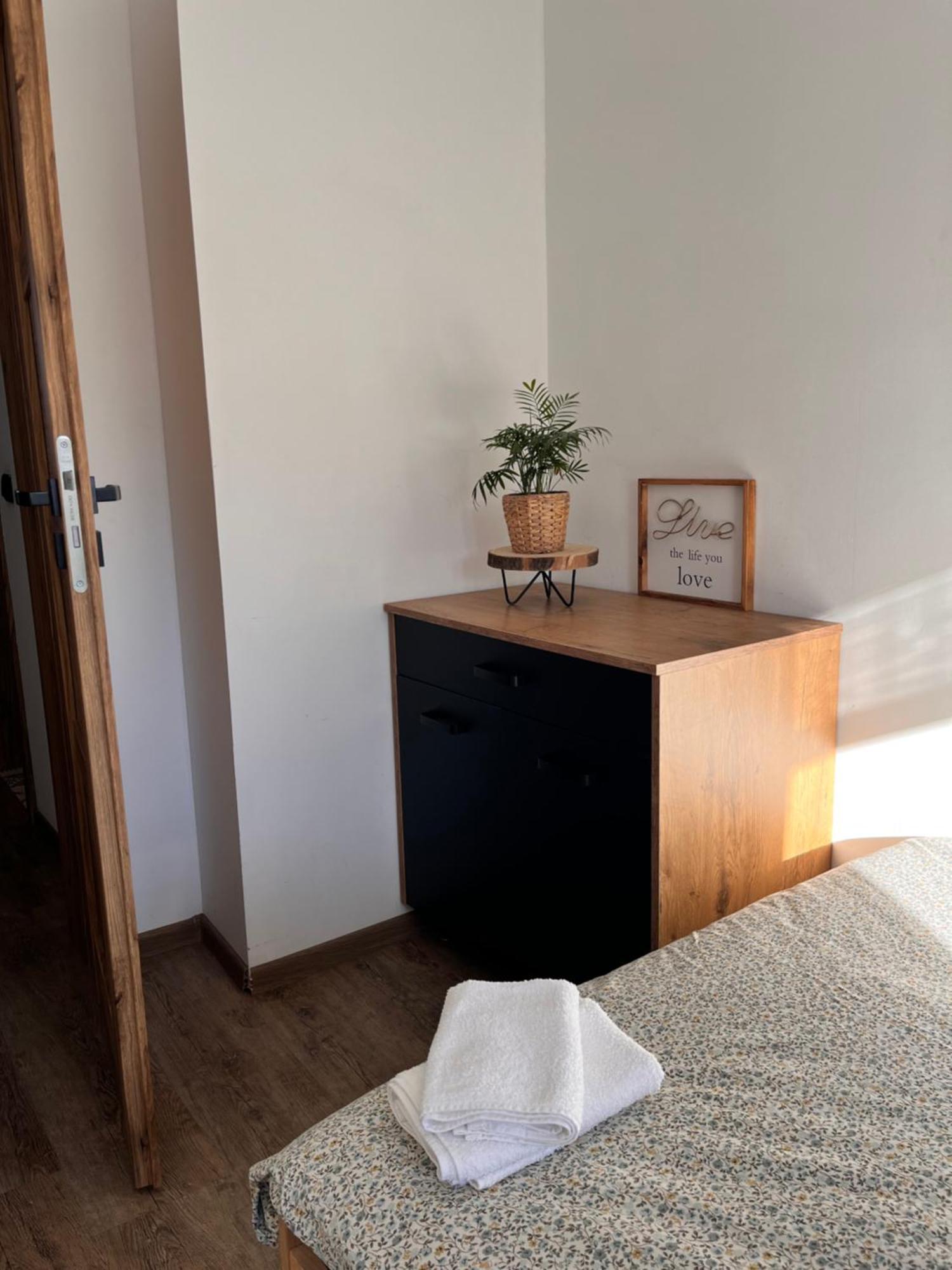 Apartament Numer 1, Dwie Sypialnie Dwa Lozka ออร์ชิซ ภายนอก รูปภาพ
